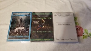 (3) THREE - SOFTCOVER BOOKS by SHARON SHINN - Imagen 1 de 1