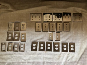 Posten 28 LHMC 2003/Verschiedene/Metall Kippwippe Duplex Abdeckung Wandplatten - Bild 1 von 8