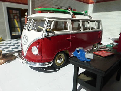 1:24 VW T1 Split 1963 Camper Surfer Bus Scale Diecast Detailed Model 22095 Welly - Image 1 of 4