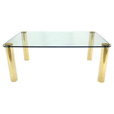 Tapa de vidrio de 3/4" de espesor esquinas redondeadas patas cilíndricas de latón modernas de mediados de siglo Foto 1 de 4