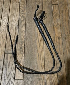 Dos látigos de cuero crudo trenzados de cuero de 3 pies de colección para montar a caballo vaquero - Imagen 1 de 3