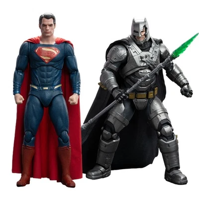 HIPLAY Fondjoy 1/9 DC Heros BVS Batman vs. Superman Deluxe Edition Action Figure - Image 1 of 4
