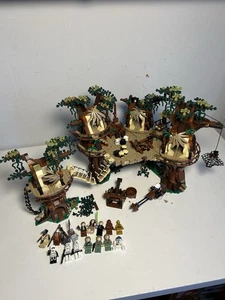LEGO Star Wars: Ewok Village (10236) Complete - Picture 1 of 10