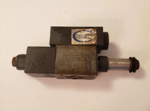 Valvola direzionale Continental Hydraulics VS5M-7F1-GBT-68-GD - Foto 1 di 7