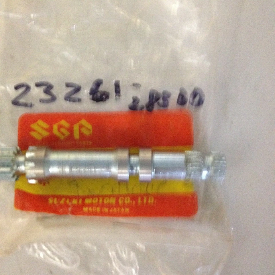 SUZUKI CLUTCH RELEASE PINION TC125 TS100 125 185 TM100 125 RM100 125 23261-28300 - Image 1 of 1