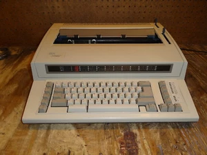 IBM Lexmark Wheelwriter 1000 Typewriter *Ceaned & Serviced*  6 month warranty - Picture 1 of 1