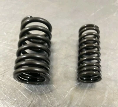 Honda 80 81 82 CB900F CB900C CB900 C F entrada OU válvula de escape molas internas/externas - Imagem 1 de 4