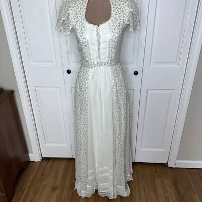 Maxi Vestido Corsé De Colección Años 80 Lechera Pradera Floral Coqueta Encaje Casa Núcleo Foto 1 de 4