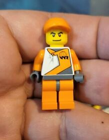 LEGO Official 1 Minifigure wr003 World Racers Orange Cap feat n Gator Swamp 8899