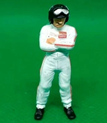 Graham Hill LOTUS 49 1968 WORLD CHAMPION pilot DRIVER MINI FIGURE 1:43 METAL - Immagine 1 di 4