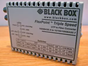 BLACK BOX – FlexPoint LMC1017A-MMST Transceiver/Media Converter - Foto 1 di 11