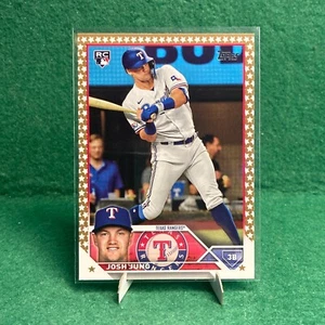 2023 Topps Baseball Series 2 / Josh Jung RC #529 Gold Stars Parallel - Picture 1 of 2