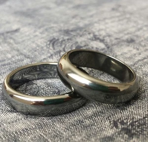 MAGNETIC Hematite Ring.Unus. silver-black.Men Women 6mm wide All sizes 5,6,7,8,9 - Picture 1 of 7