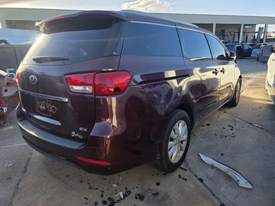 Used Rear Right Exterior Door Handle fits: 2017 Kia Sedona assembly door rear pa Foto 1 de 4