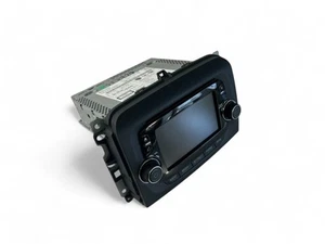 FIAT 500L 351, 352 Musik-Player ohne GPS 07355674440 28445674 - Picture 1 of 8