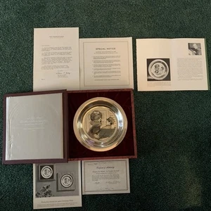 Hanging The Wreath Norman Rockwell Silver 1974 Christmas Plate Franklin Mint - Picture 1 of 3