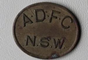 * AUSTRALIAN DEFENCE FORCE CANTEEN NSW 1D BOTTLE TOKEN 27MM CIRCULATED #FBMB5 - Picture 1 of 8