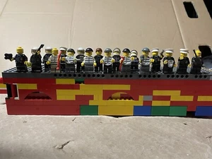 LEGO Cops And Robbers Minifigure Lot X18 Lego City Police Minifigure Bulk Lot - Picture 1 of 11