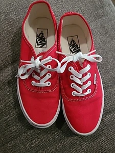 Vans Red Authentic Shoe - Women's 7.5/Men's 6 - VGUC - Picture 1 of 6