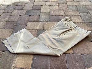 Docker's Stain Defense Men's Dress Pants Khaki Beige Size W34L32 WOW!!! - Picture 1 of 6