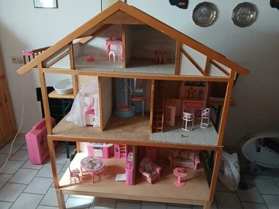 Pupenhaus - Bild 1 von 3