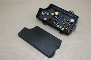 06-10 CHRYSLER PT CRUISER FUSE JUNCTION TIPM INTEGRATED POWER MODULE 56049719AN - Picture 1 of 5