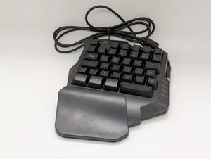 LogiLink ID0181 illuminated one-handed gaming half keyboard USB palm rest GERMAN - Afbeelding 1 van 16