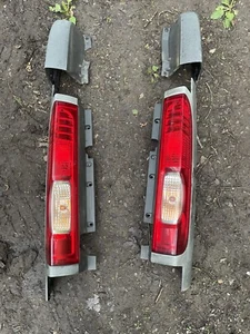 Vivaro Back Lights And Trim 2009 Complete Offside Near side Pair - Picture 1 of 4
