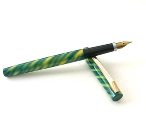PENNA STILOGRAFICA VINTAGE JINRONG VERDE, PENNINO PLACCATO ORO F-FINE, MADE IN CHINA - Foto 1 di 7