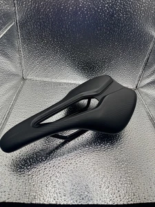 ROCKBROS Sella Bicicletta Sedile Bici Cuscino Sport Corsa Cuscino Pad PU Cavo - Foto 1 di 6