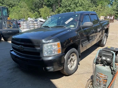 Grille CHEVY SILVERADO 1500 07 08 09 10 11 12 13 - Image 1 of 4