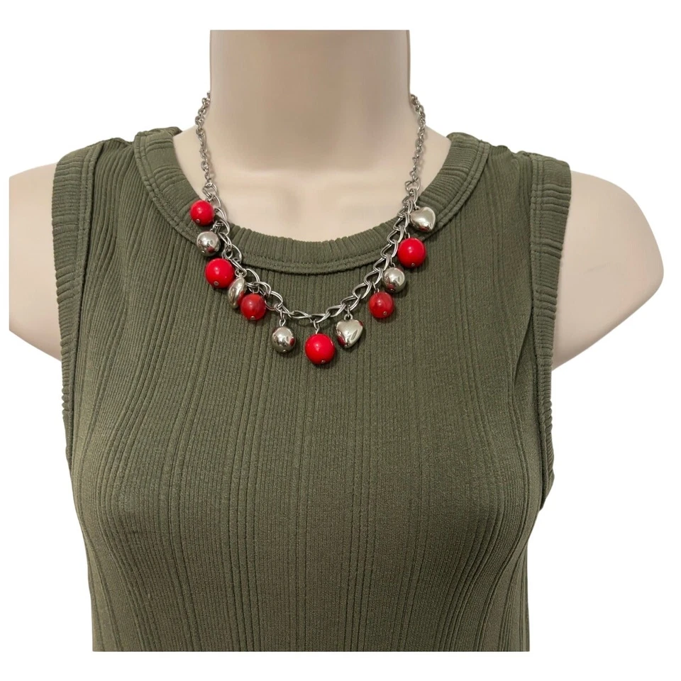 Women's Silver Tone Chain Red Beaded Heart Charm Necklace BOHO Coastal Timeless — 第 1/1 张图片