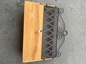 Schlüsselhalter aus Holz - Bild 1 von 2