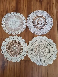 Vintage handmade crocheted white cotton doilies Lot of four. Diameter 11"-12" - Picture 1 of 14