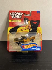 Hot Wheels Looney Tunes Daffy Duck Character Car - Picture 1 of 2