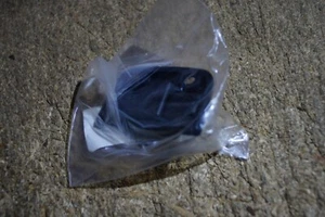 BMW R1150 R GS R1200 RT FRONT BRAKE MASTER CYLINDER RUBBER DIAPHRAGM 32727669512 - Picture 1 of 3