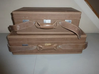 复古 2- HARTMANN 带皮革行李箱。 20 世纪 60 年代。 一把钥匙 — 第 1/4 张图片