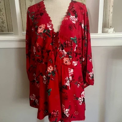 Top tórrido 3X bordado floral vermelho boho flutter fluido romântico feminino novo com etiquetas - Imagem 1 de 4