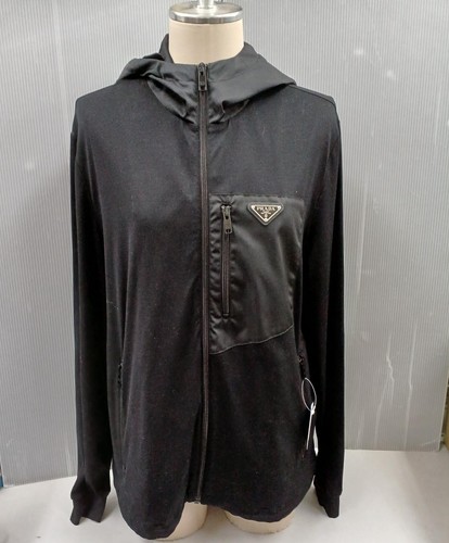 Felpa con cappuccio e zip Prada nera taglia M