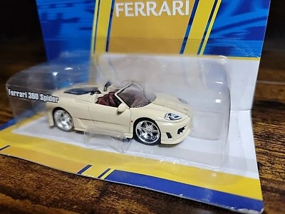 Hot Wheels Ferrari 360 Spider Convertible White 1/48 or 1/50 O Scale 2009 - Image 1 of 4