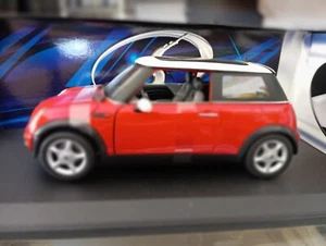 MINI - COOPER SUN ROOF 2006 Maisto Scala 1:18 - Foto 1 di 5