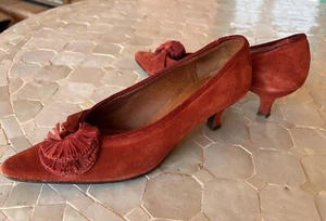 KITTEN HEEL | DELMAN Vintage Red Suede with Tassel Size 5.5 ITALY - Picture 1 of 6