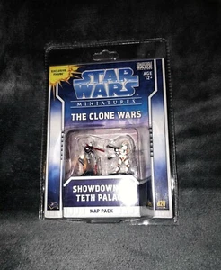 STAR WARS MINIATURES (THE CLONE WARS) SHOWDOWN AT TETH PALACE + PACCHETTO MAPPE - Foto 1 di 7