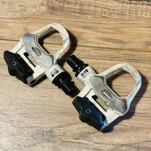 LOOK KEO 2 Max Carbon Clipless Road Pedals White No Cleats  - Picture 1 of 8