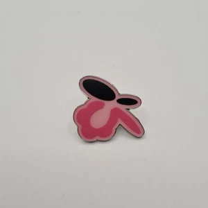 Offizieller Feen Orden Pin - Pokemon Karten - Pin Kollektion - Mint - Bild 1 von 1