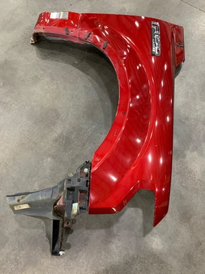 2015 - 2020 FORD F150 OEM RIGHT FRONT FENDER PANEL RUBY RED METALLIC (RR) — 第 1/4 张图片