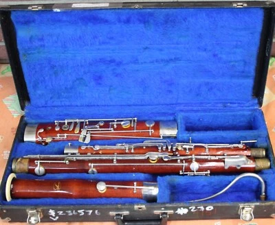 SCHREIBER BASSOON GERMAN WOODWIN INSTRUMENT LOCAL ORLANDO PICKUP ONLY - Image 1 of 4