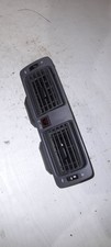 Volvo V50 2005 dash center air vent grill 8651399 TAL14640