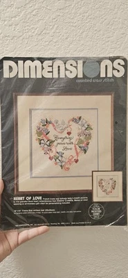 Kit de punto de cruz contado dimensiones corazones de amor de colección nuevo en paquete Foto 1 de 4