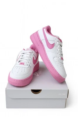 Nike Air Force 1 Low Branco Rosa – Tamanho 6Y (adequado para mulheres 7.5) – Novo - Imagem 1 de 4